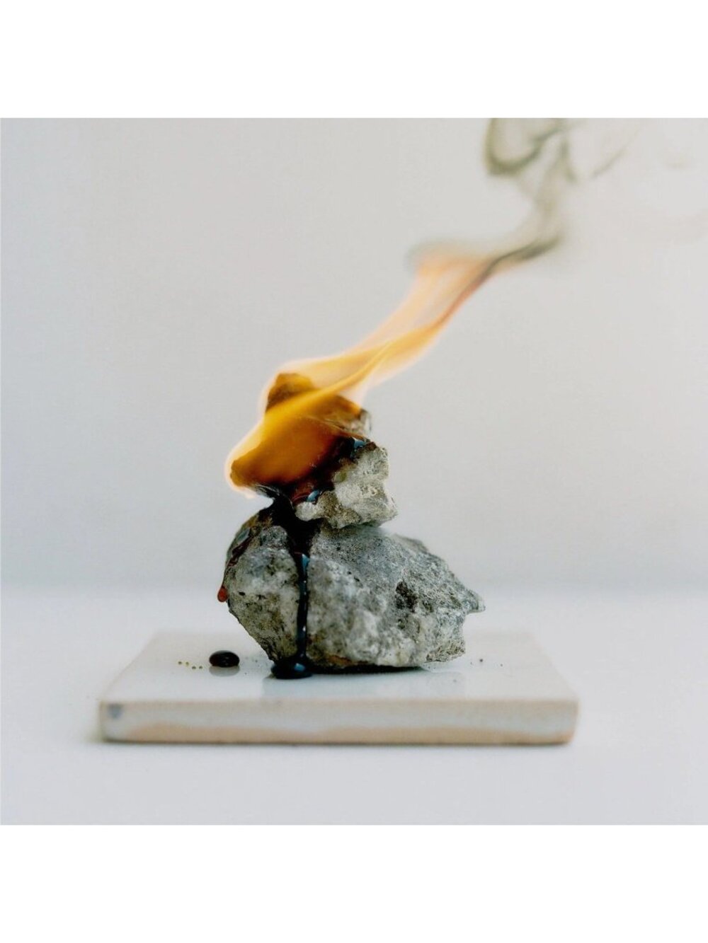 Costa Brazil Breu Resin Stone